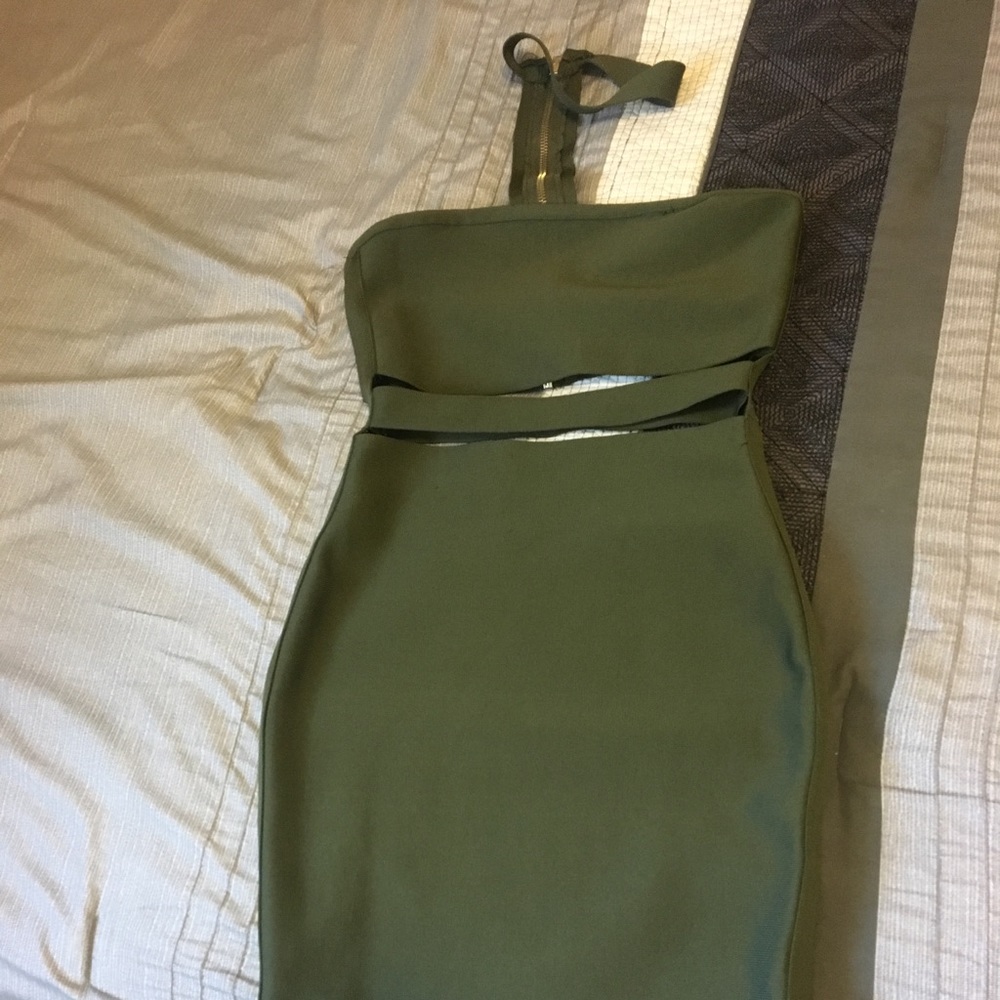 Outfit  green olive dress